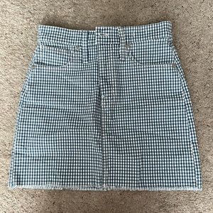 Madewell gingham skirt. Stretch denim